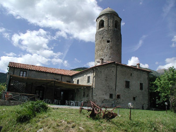 Apella agriturismo montagna verde