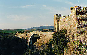 Canino_castello_vulci